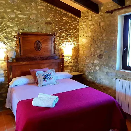 Masia Restaurada Con Piscina Privada28 Pax Villa Girona