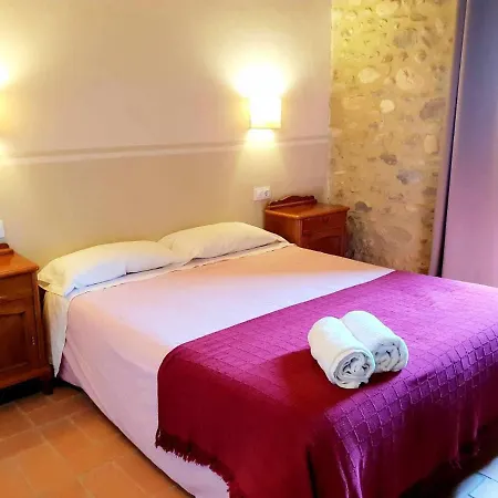 Masia Restaurada Con Piscina Privada28 Pax Villa Girona